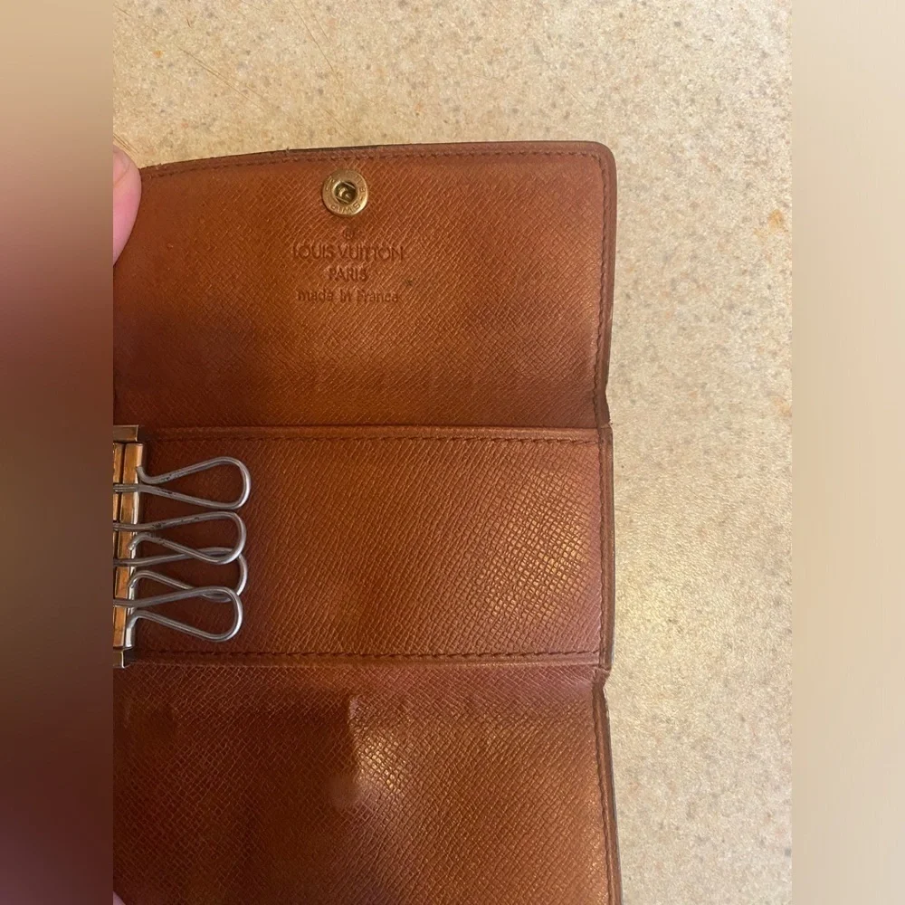 LOUIS VUITTON Vintage Unisex Canvas Monogram Key Holder